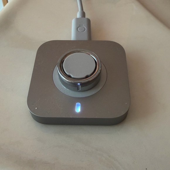 Oura Silver Ring 4 - Picture 2 of 4